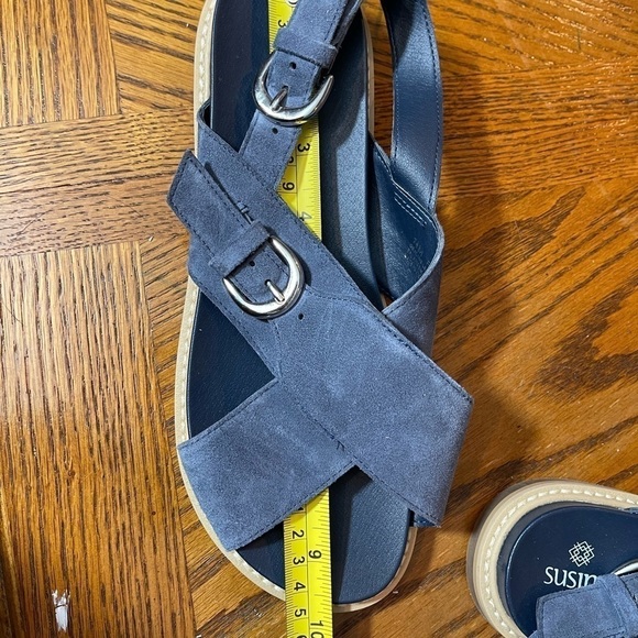 NWT SUSINA 𝅺women leather suede sandals blue size 7.5 - Picture 7 of 11